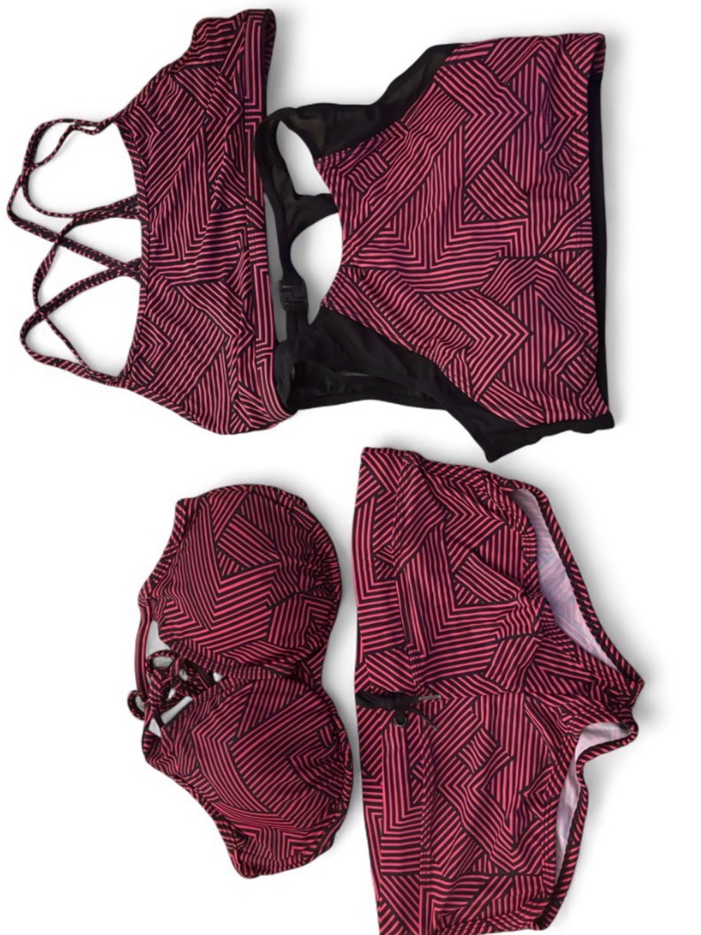 Red Geometric Pattern Women’s Bikini Set - Stylish Swim Top & Bottoms